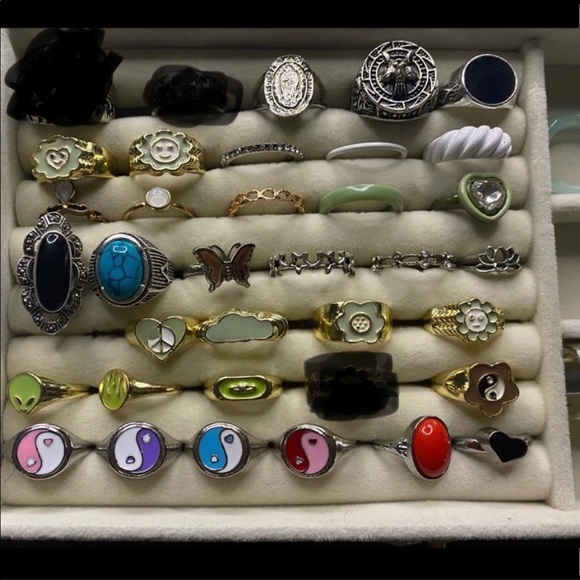 Accessories - Rings